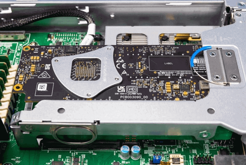 Supermicro SYS 111C NR with NVIDIA ConnectX 7 400Gbps Adapter