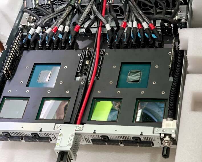 small_nvidia-gb200-server-interior