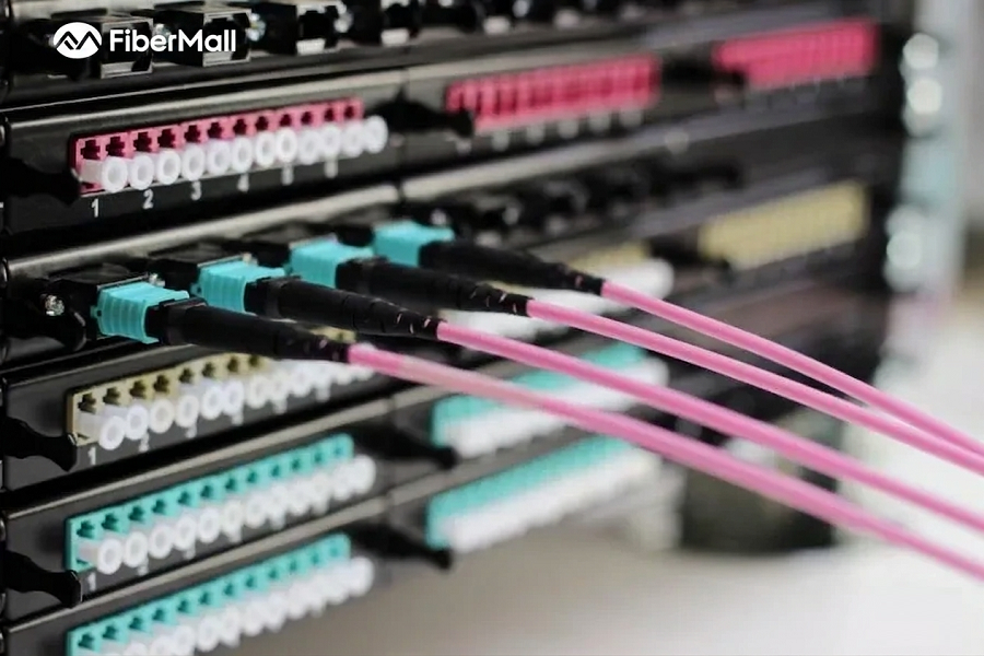 MPO Data Center Guide: Fiber Cabling for 40G to 800G Networks ...