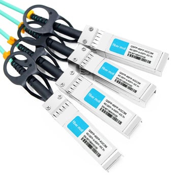 익스트림 10GB-4-F03-QSFP 호환 3m(10피트) 40G QSFP+ - 10개의 XNUMXG SFP+ 활성 광학 브레이크아웃 케이블