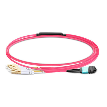 2 m (7 pi) faible perte d'insertion MPO femelle vers 4 LC UPC Duplex OM4 50/125 Câble de rupture à fibre multimode, 8 fibres de type B, Elite, LSZH, Aqua / Violet