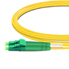Cable de fibra óptica LC APC LC APC a LC APC (OFNR) monomodo OS2 dúplex de 7 m (2 pies)