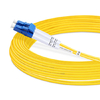 Cable de fibra óptica LC UPC a SC UPC PVC (OFNR) monomodo de 30 m (98 pies) dúplex OS2