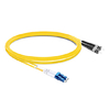 Câble fibre optique Duplex OS2 monomode LC UPC vers ST UPC PVC (OFNR) de 7 m (2 pieds)