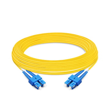 Câble à fibre optique duplex OS10 monomode SC UPC vers SC UPC LSZH de 33 m (2 pieds)