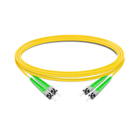 Cable de fibra óptica de 1 m (3 pies) dúplex OS2 monomodo ST APC a ST APC PVC (OFNR)