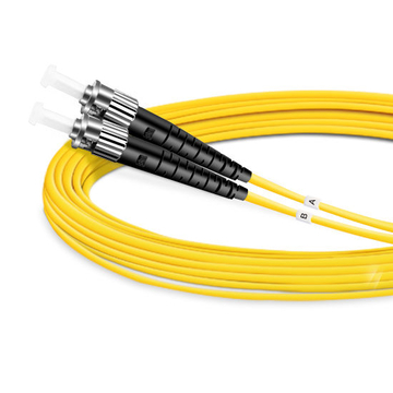 Câble à fibre optique duplex OS10 monomode ST UPC à ST UPC PVC (OFNR) de 33 m (2 pi)
