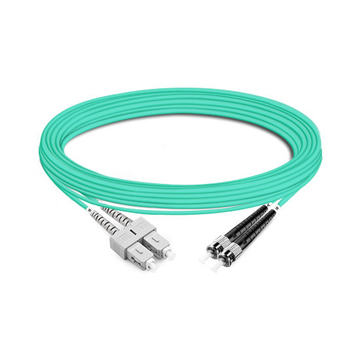 Cable de fibra óptica de 7 m (23 pies) dúplex OM3 multimodo SC UPC a ST UPC PVC (OFNR)