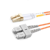 10 m (33 pies) Dúplex OM2 Multimodo LC UPC a SC UPC Cable de fibra óptica PVC (OFNR)