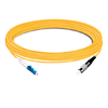 Cable de fibra óptica LC UPC a FC UPC PVC (OFNR) monomodo simplex OS10 de 33 m (2 pies)