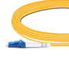 Cable de fibra óptica LC UPC a FC UPC PVC (OFNR) monomodo simplex OS10 de 33 m (2 pies)